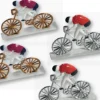 Ciclisti in plastica